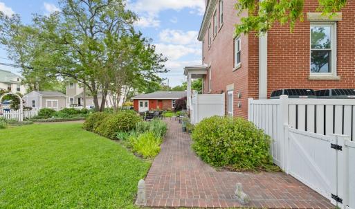 Photo #34 of 306 BAY AVE, CAPE CHARLES, VA 0.5 acres