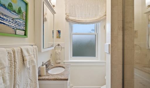 Photo #95 of 306 BAY AVE, CAPE CHARLES, VA 0.5 acres