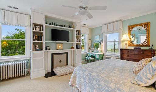 Photo #10 of 306 BAY AVE, CAPE CHARLES, VA 0.5 acres