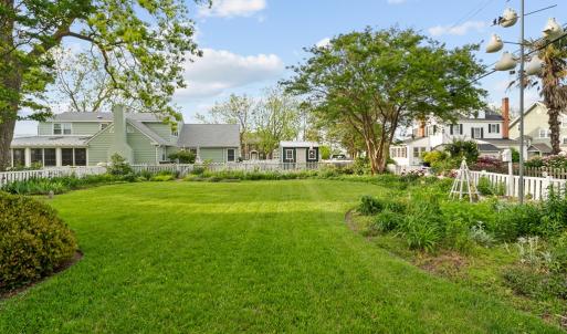 Photo #114 of 306 BAY AVE, CAPE CHARLES, VA 0.5 acres
