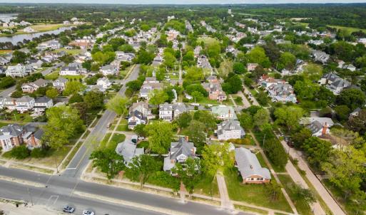 Photo #119 of 306 BAY AVE, CAPE CHARLES, VA 0.5 acres