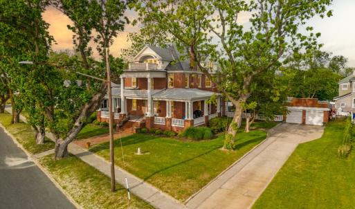 Photo #21 of 306 BAY AVE, CAPE CHARLES, VA 0.5 acres