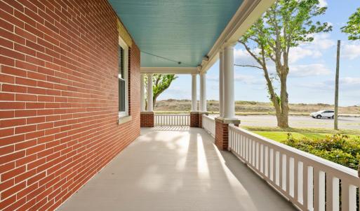 Photo #30 of 306 BAY AVE, CAPE CHARLES, VA 0.5 acres
