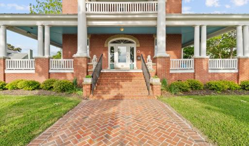 Photo #31 of 306 BAY AVE, CAPE CHARLES, VA 0.5 acres