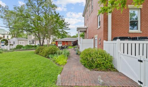 Photo #40 of 306 BAY AVE, CAPE CHARLES, VA 0.5 acres