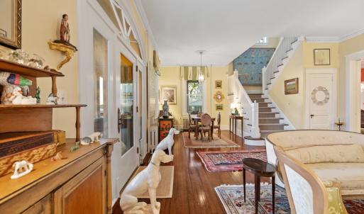 Photo #5 of 306 BAY AVE, CAPE CHARLES, VA 0.5 acres