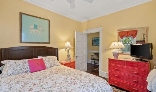 Photo #76 of 306 BAY AVE, CAPE CHARLES, VA 0.5 acres