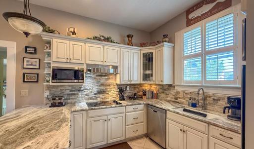 Photo #105 of 212 BAY AVE, CAPE CHARLES, VA 0.3 acres