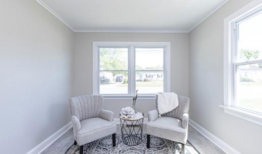 Sun Room/Sitting Room