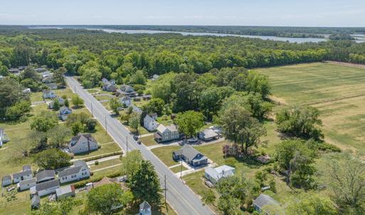 35486 Upshur Neck Rd, Quinby, VA