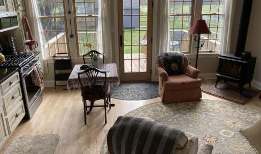Living Room/Kitchen