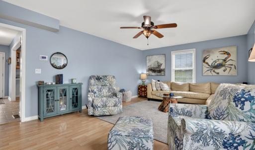 Photo #10 of 7210 BUNTING RD, CHINCOTEAGUE, VA 0.1 acres