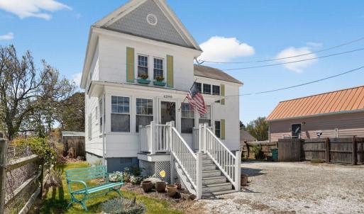 Photo #3 of 6390 CHURCH ST, CHINCOTEAGUE, VA 0.1 acres