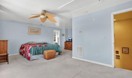 Photo #32 of 6390 CHURCH ST, CHINCOTEAGUE, VA 0.1 acres