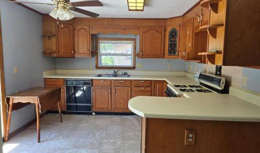 Photo #10 of 26030 CIRCLE DR, BLOXOM, VA 0.5 acres