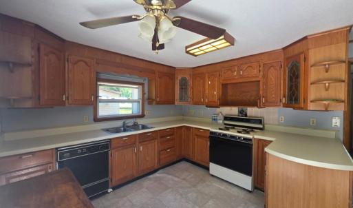 Photo #11 of 26030 CIRCLE DR, BLOXOM, VA 0.5 acres