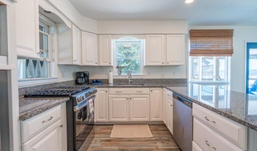 Photo #8 of 5504 AMRIEN DR, CHINCOTEAGUE, VA 0.3 acres