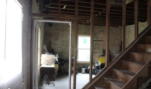 steps to the 2nd floor