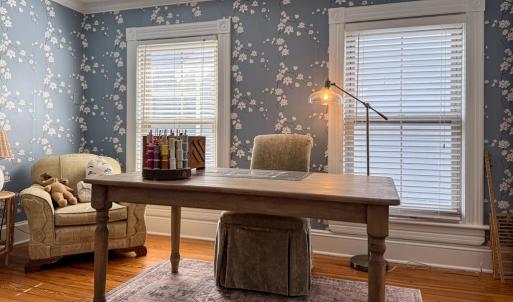 Bedroom/Office