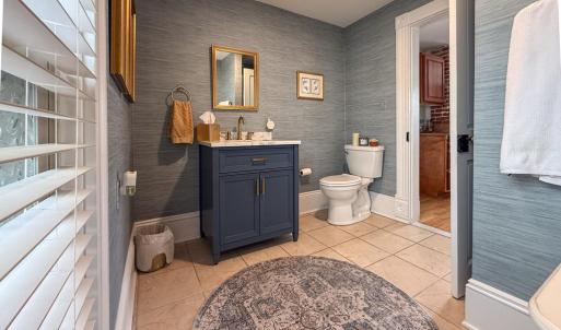Downstairs Full Bath
