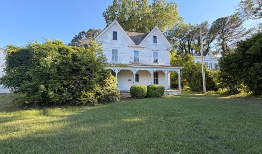 Photo #3 of 104 MARKET ST, ONANCOCK, VA 0.3 acres