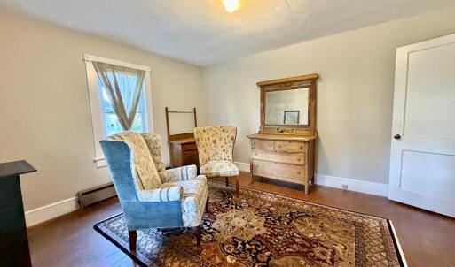 Bedroom / Office / Bonus Room v2