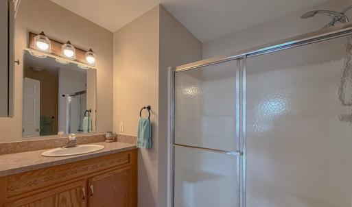In Law Suite Primary Full Bathrom