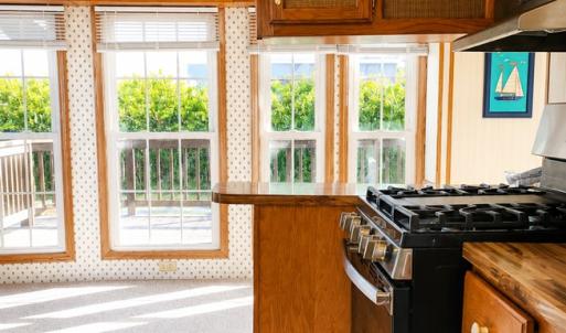 Photo #4 of 8261 BAY VIEW LN, CHINCOTEAGUE, VA 2,100.0 acres