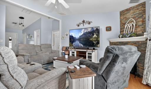 Photo #8 of 2353 YARDARM DR, GREENBACKVILLE, VA 0.2 acres