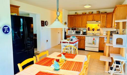 Dining Area/Kitchen