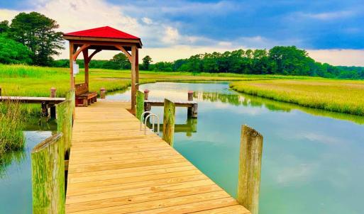 Community Pier