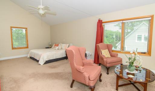 Primary Suite Loft Area, Vaulted Ceilings Natural Light, Spacious Room, Ensuite, Walk In Closet