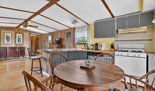 Photo #11 of 8145 SEASHELL DR, CHINCOTEAGUE, VA 0.1 acres