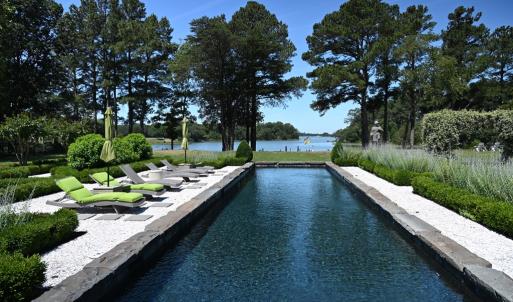 Reflecting pool mode