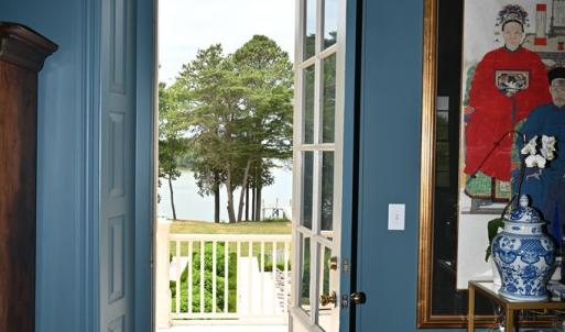 primary bedroom exterior door to balcony