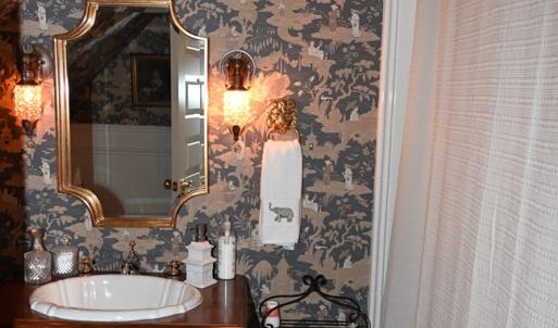 3rd floor N bedroom bath