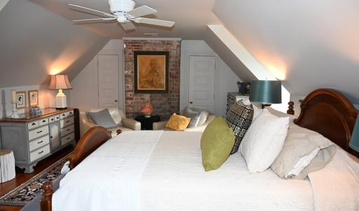 3rd floor N bedroom suite