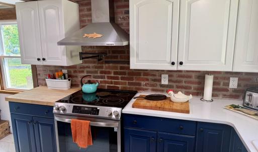 Photo #23 of 39052 CHURCH ST, GREENBACKVILLE, VA 0.4 acres