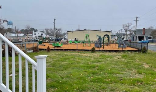 Photo #17 of 4210 SCHOOL ST, CHINCOTEAGUE, VA 0.2 acres