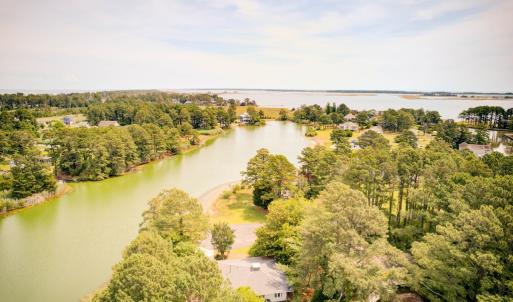 Photo #4 of 5290 LAKEVIEW RD, CHINCOTEAGUE, VA 0.3 acres
