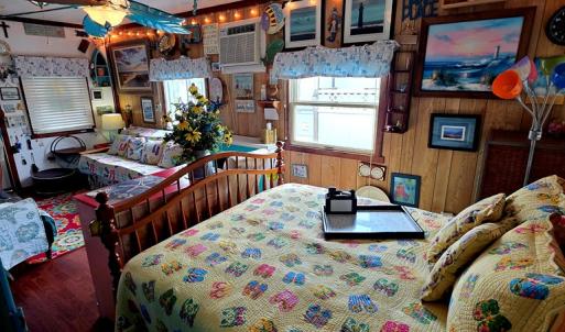 Photo #12 of 8290 BAY SIDE DR, CHINCOTEAGUE, VA 2,178.0 acres