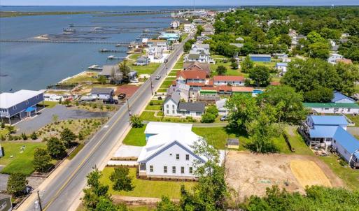 Photo #4 of 3508 MAIN ST, CHINCOTEAGUE, VA 0.3 acres