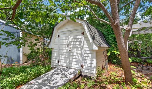 Photo #13 of 5262 SWAN DR, HORNTOWN, VA 0.1 acres