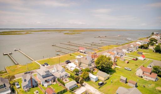 Photo #68 of 3238 MAIN ST, CHINCOTEAGUE, VA 0.1 acres
