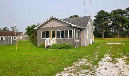 Photo #4 of 7363 ANDREWS LANE, CHINCOTEAGUE, VA 1.0 acres