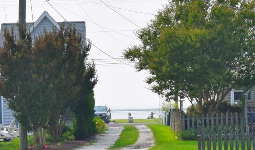 Photo #9 of 7363 ANDREWS LANE, CHINCOTEAGUE, VA 1.0 acres