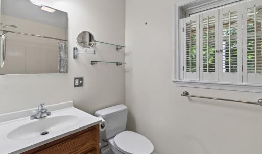 2nd Bathroom