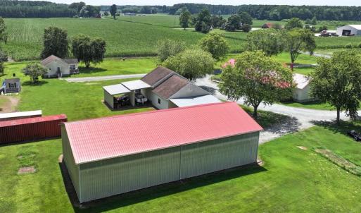 Rear View of 40x80x16 pole barn