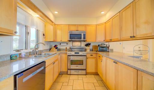 Photo #18 of 6107 HOPKINS LN, CHINCOTEAGUE, VA 1.1 acres