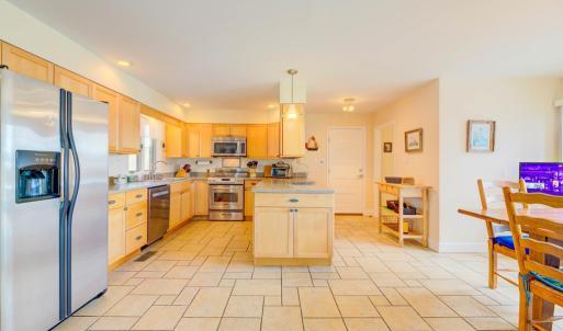 Photo #22 of 6107 HOPKINS LN, CHINCOTEAGUE, VA 1.1 acres